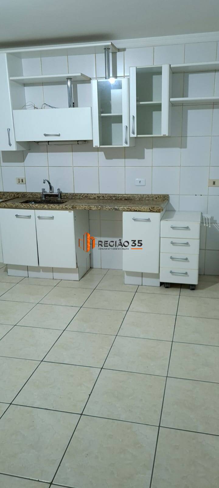 Apartamento para alugar com 3 quartos, 120m² - Foto 41