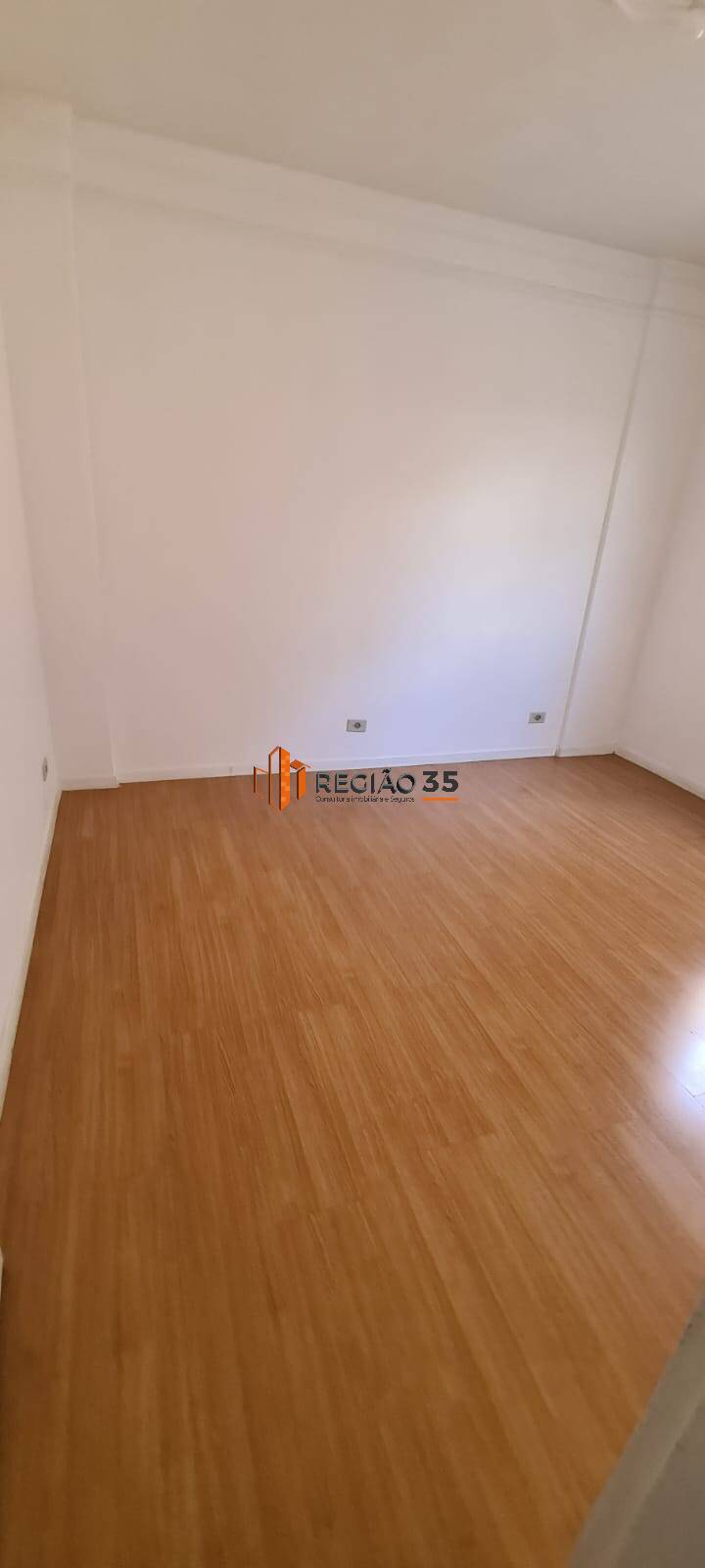 Apartamento para alugar com 3 quartos, 120m² - Foto 43