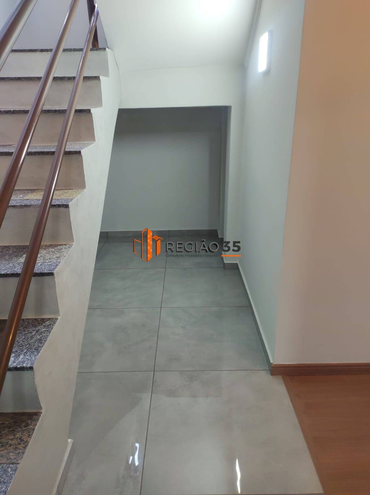 Casa à venda com 3 quartos, 226m² - Foto 25