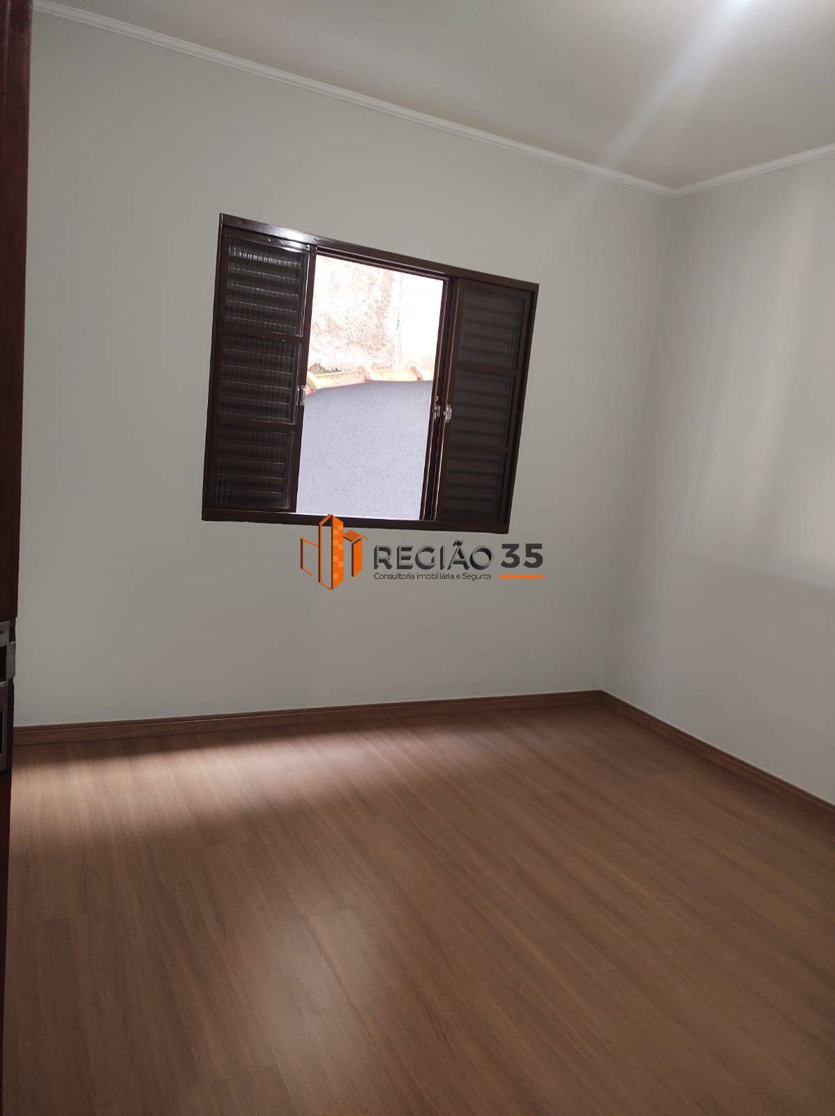 Casa à venda com 3 quartos, 226m² - Foto 16