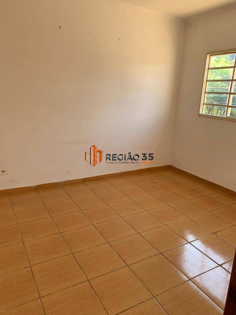 Casa à venda com 3 quartos, 90m² - Foto 9