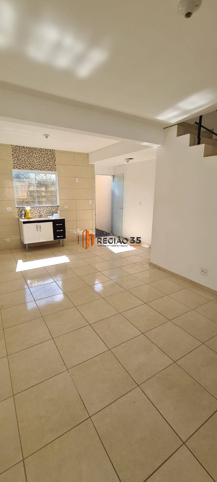 Casa de Condomínio para alugar com 2 quartos, 68m² - Foto 4