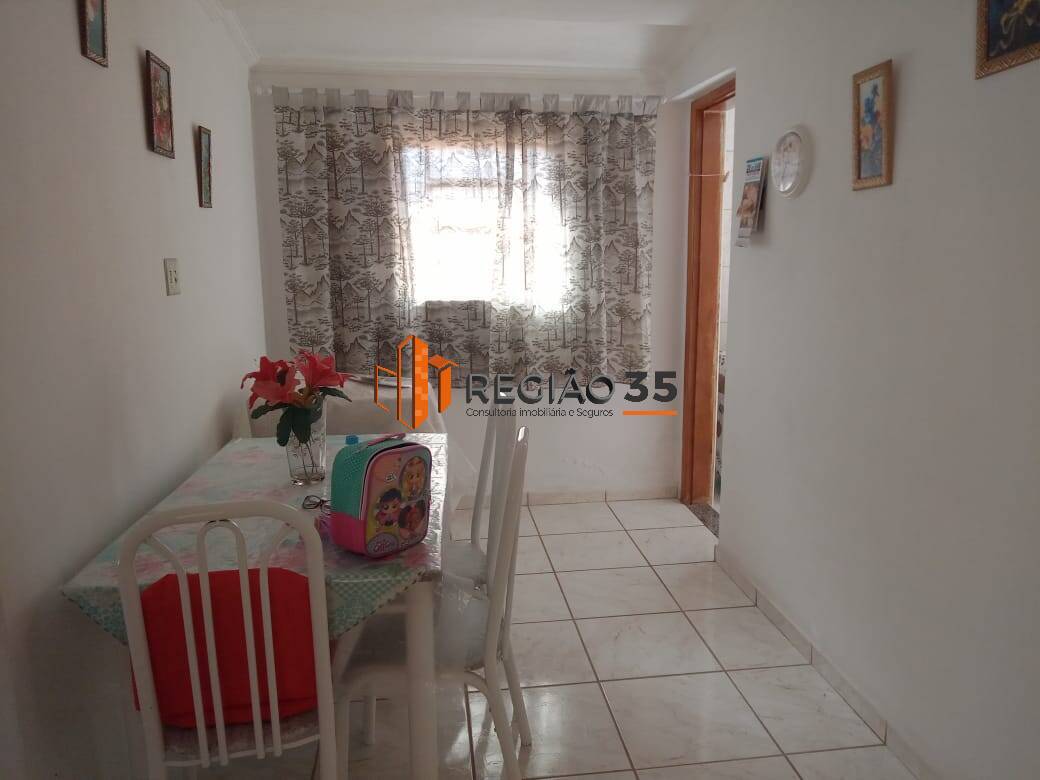 Casa à venda com 2 quartos, 92m² - Foto 10