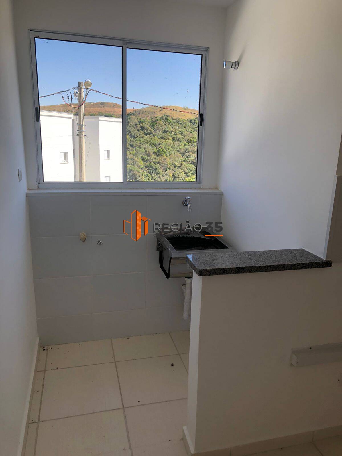 Apartamento à venda com 2 quartos, 42m² - Foto 7