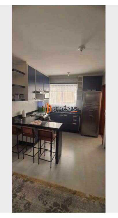 Apartamento para alugar com 2 quartos, 70m² - Foto 4