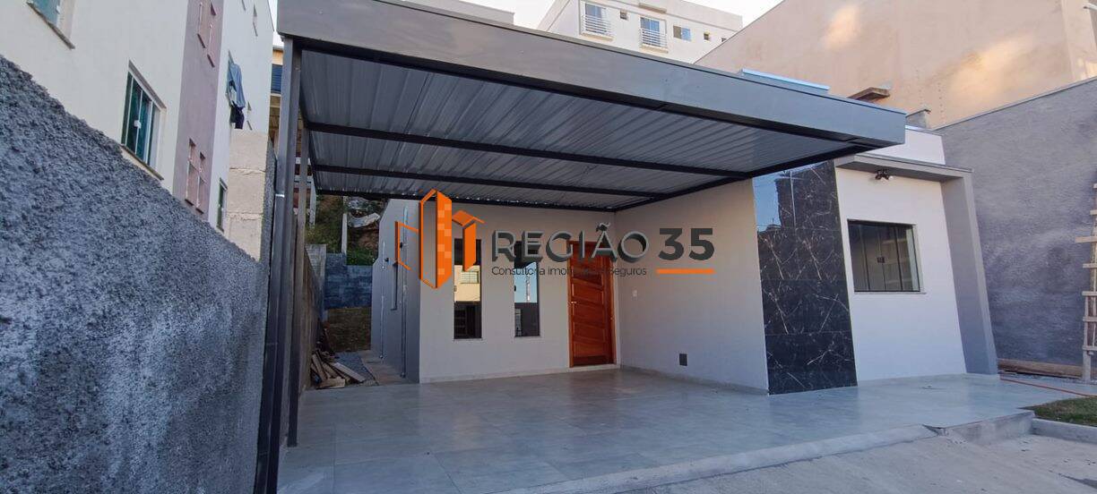 Casa à venda com 3 quartos, 110m² - Foto 1