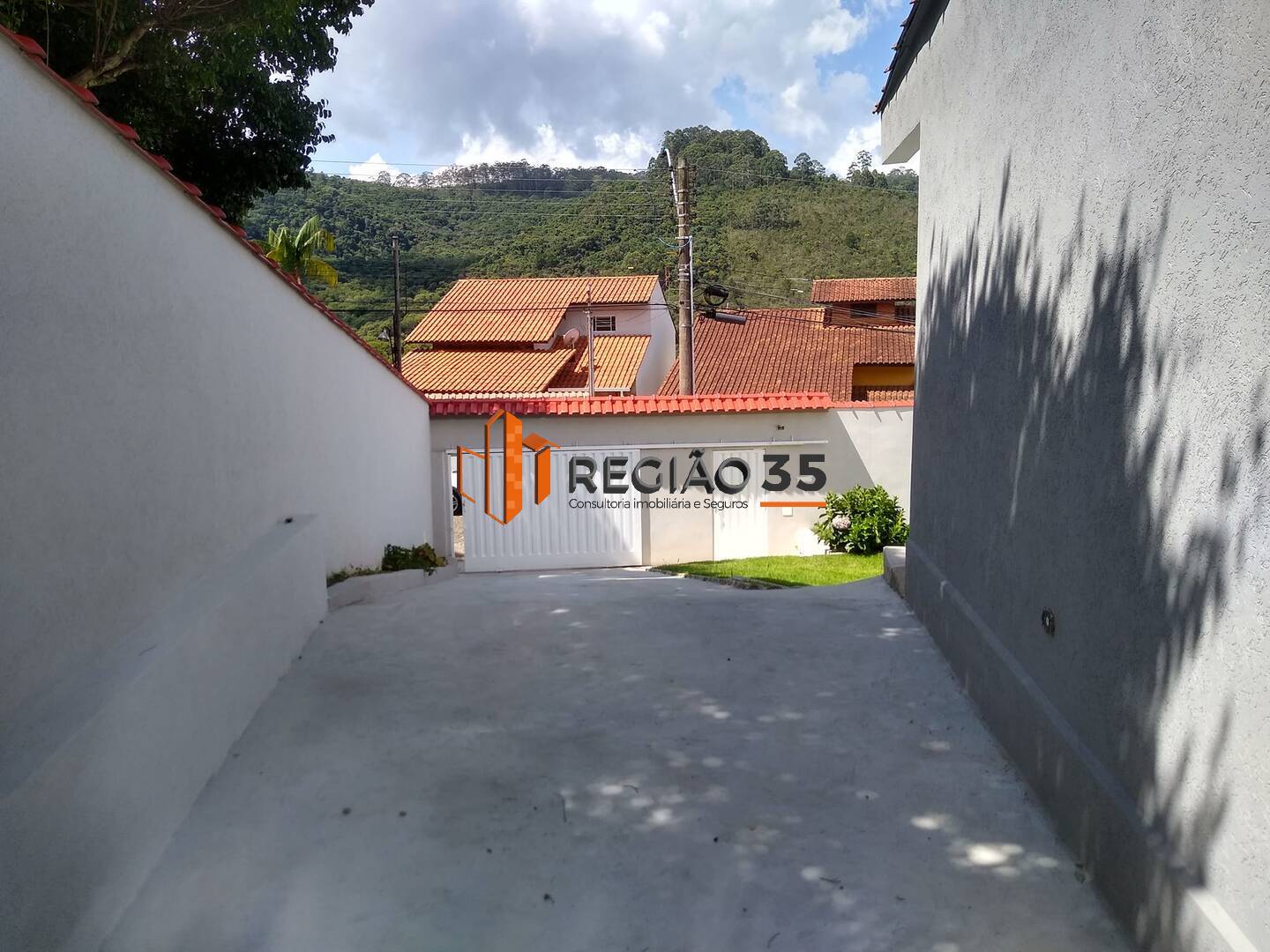 Casa à venda com 2 quartos, 80m² - Foto 16