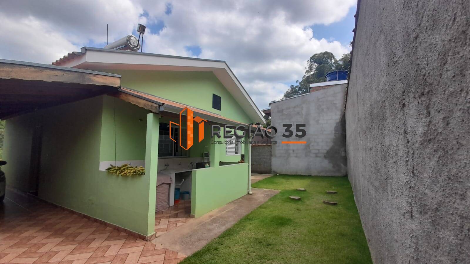 Fazenda à venda com 2 quartos, 95m² - Foto 2