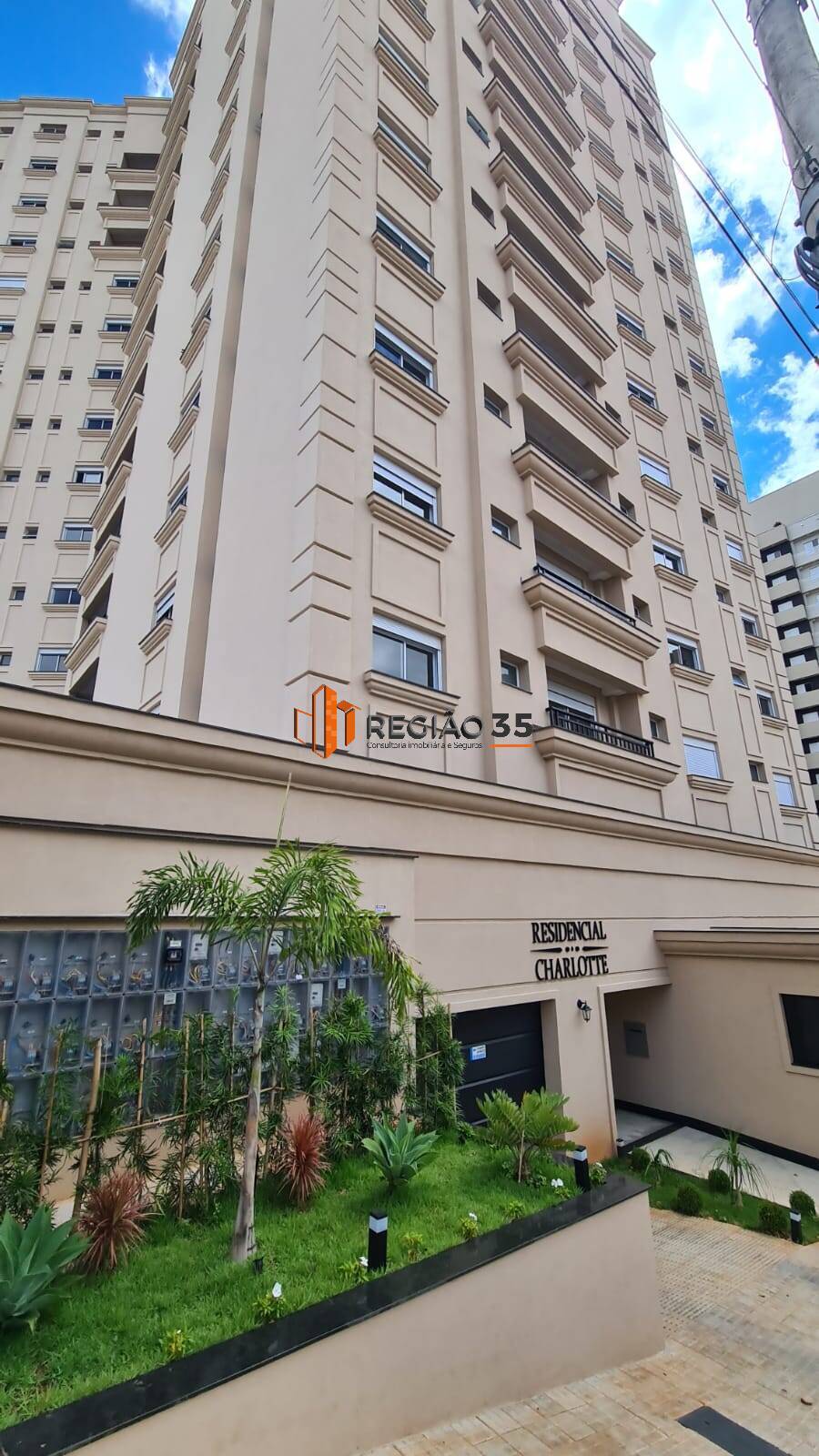 Apartamento à venda com 3 quartos, 146m² - Foto 1