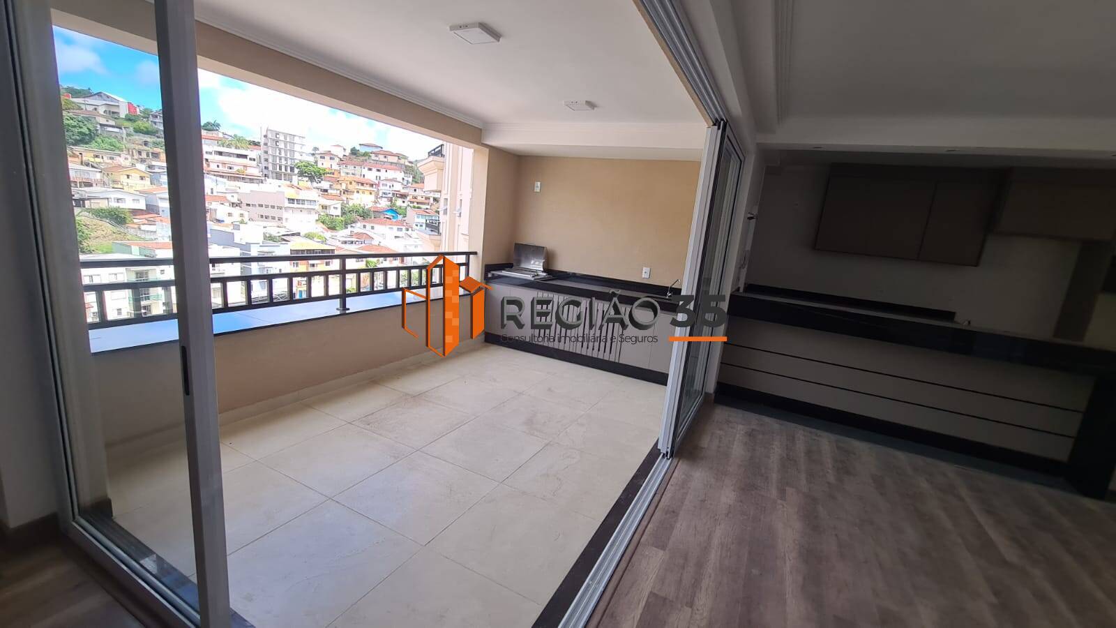 Apartamento à venda com 3 quartos, 146m² - Foto 8