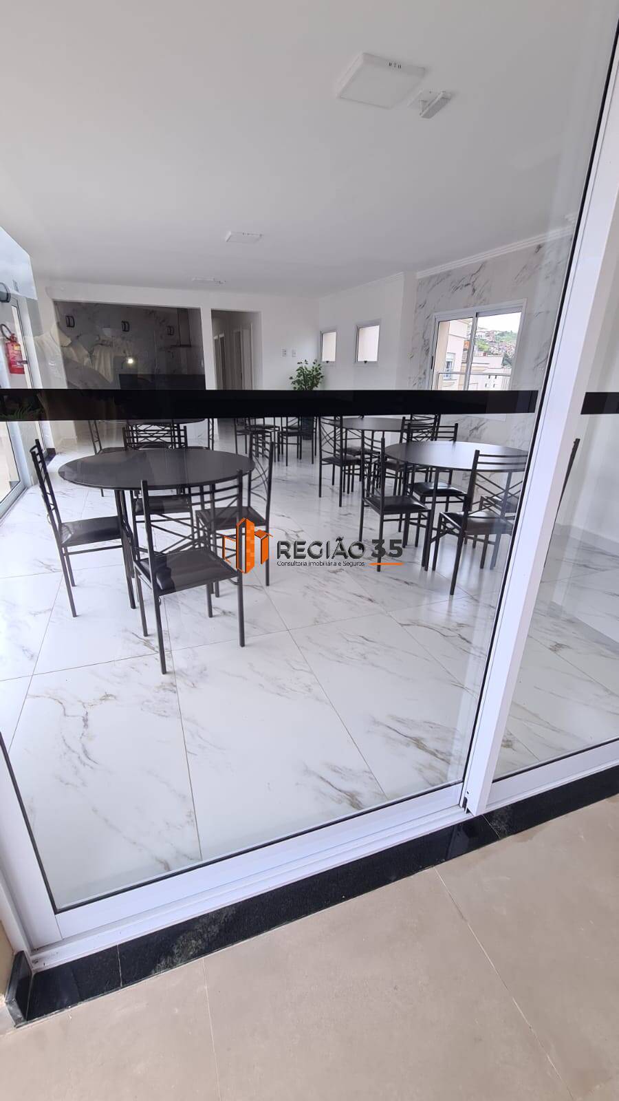 Apartamento à venda com 3 quartos, 146m² - Foto 18