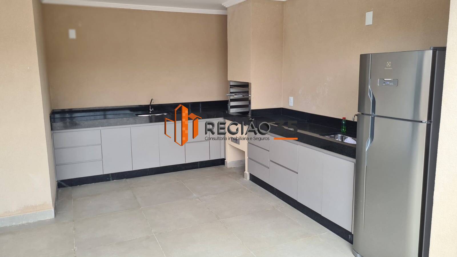 Apartamento à venda com 3 quartos, 146m² - Foto 29