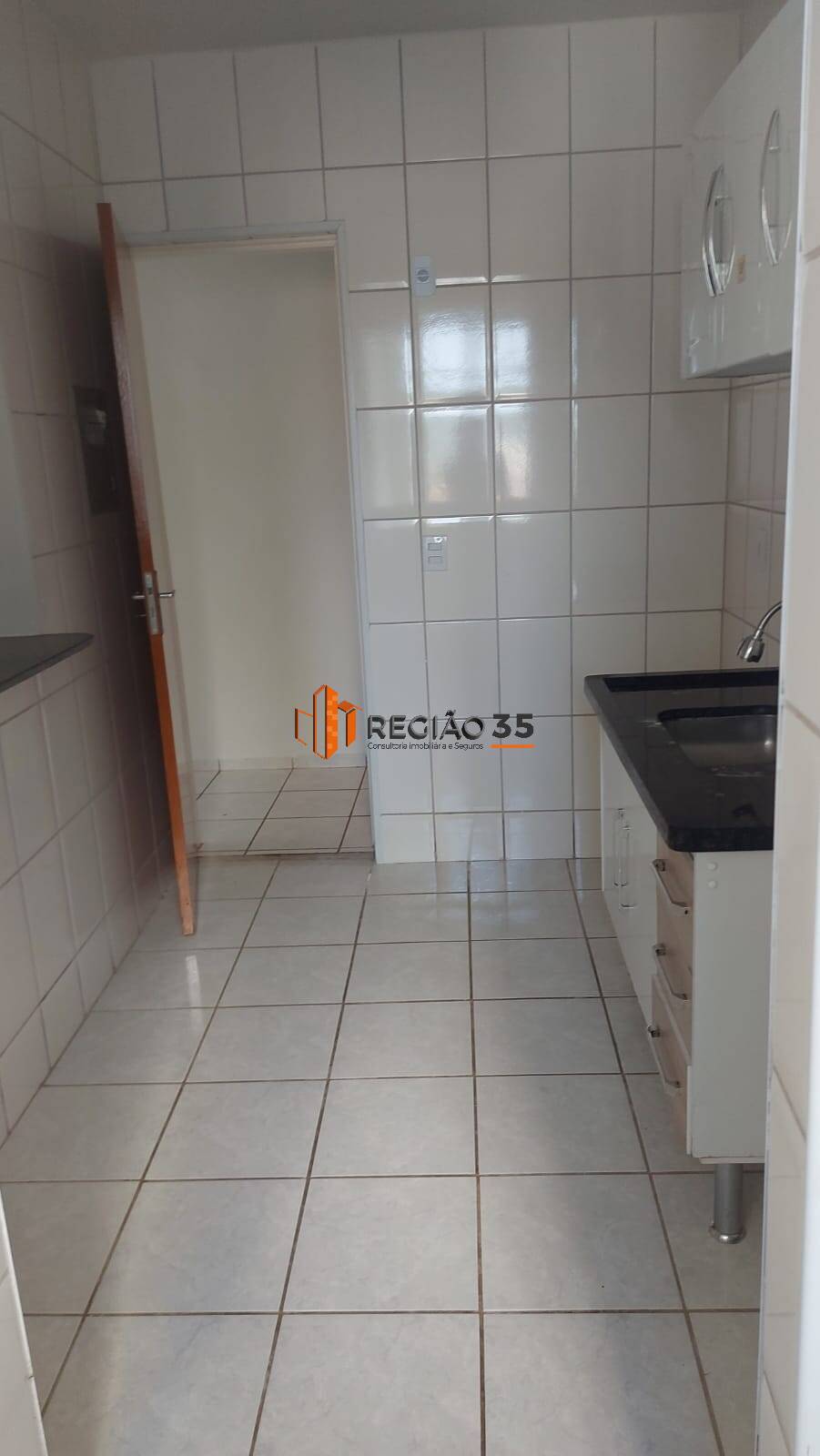 Apartamento à venda com 3 quartos, 172m² - Foto 7