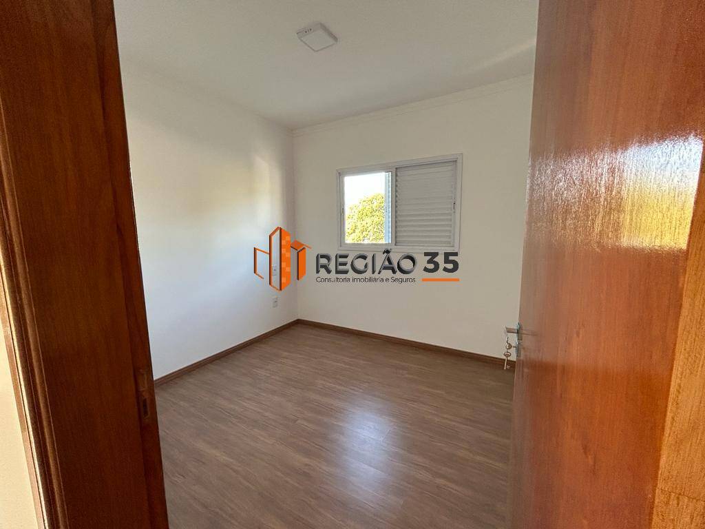 Apartamento à venda com 2 quartos, 72m² - Foto 7