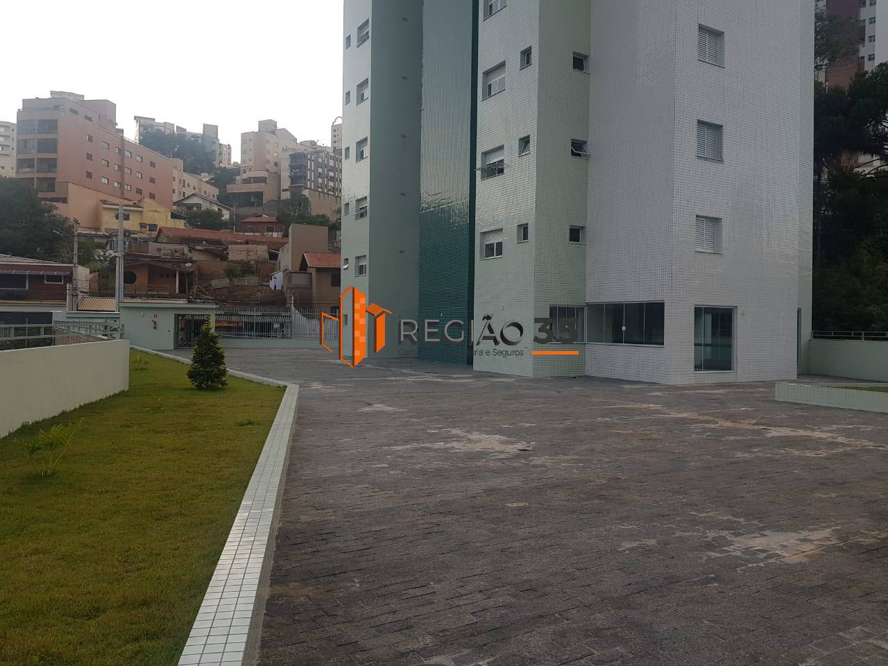 Apartamento à venda com 3 quartos, 132m² - Foto 25