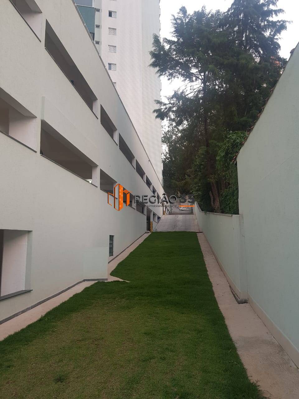 Apartamento à venda com 3 quartos, 132m² - Foto 27