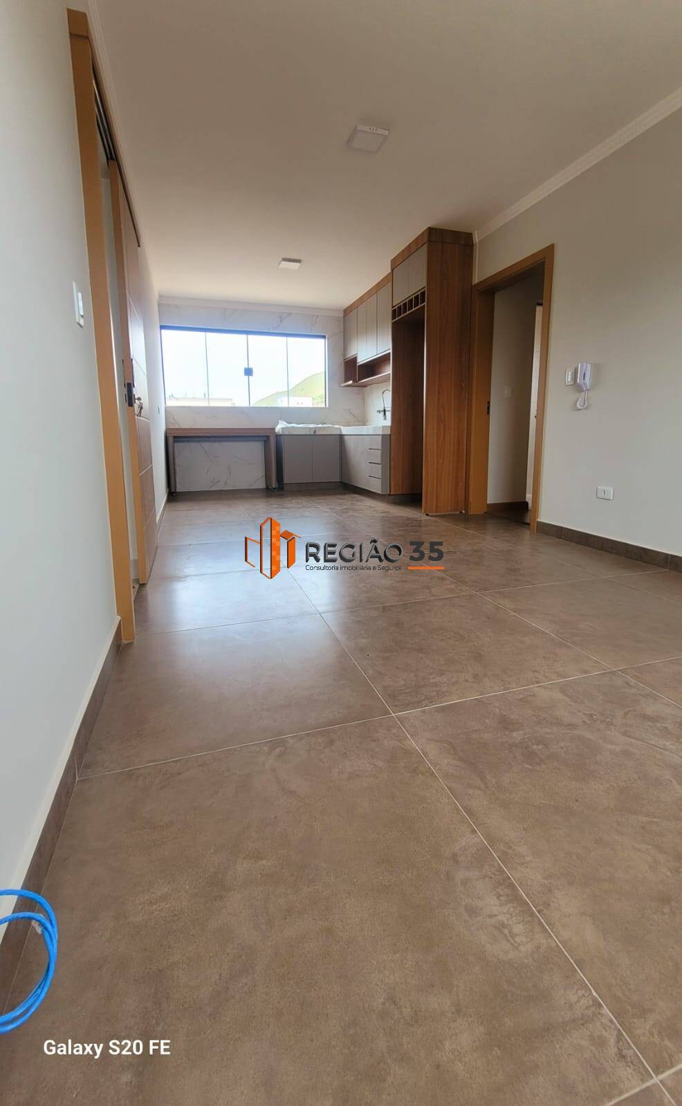 Apartamento à venda com 3 quartos, 88m² - Foto 3