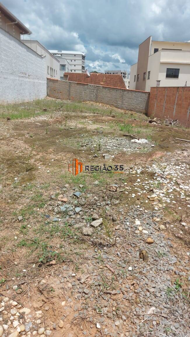 Terreno à venda, 282m² - Foto 2