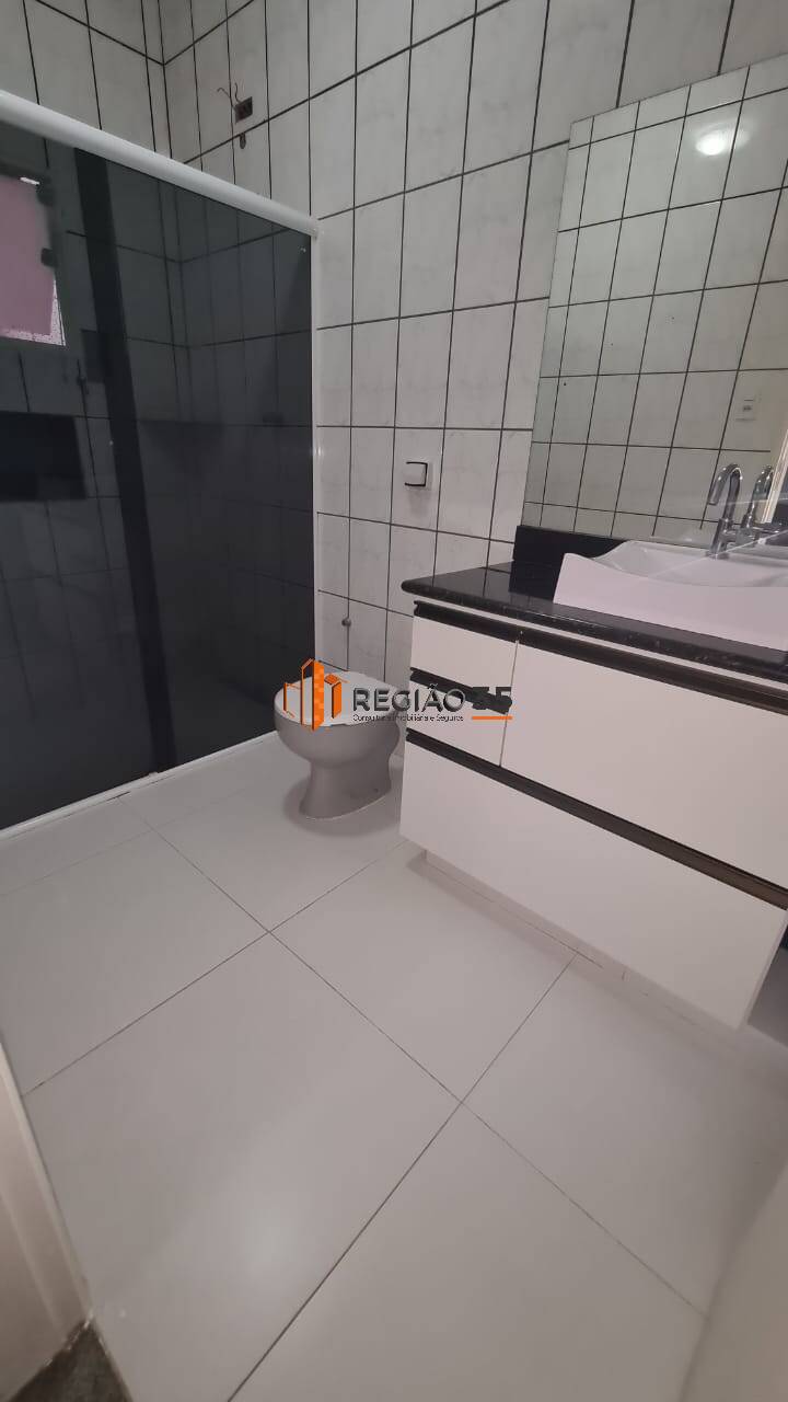 Casa à venda com 3 quartos, 200m² - Foto 21