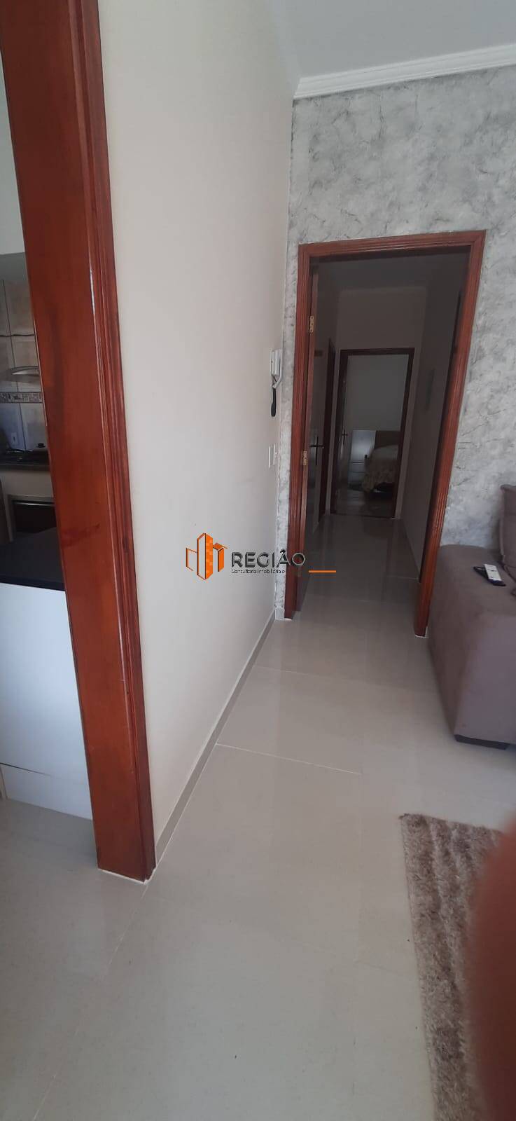 Casa à venda com 5 quartos, 210m² - Foto 14