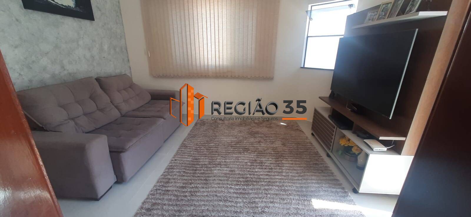 Casa à venda com 5 quartos, 210m² - Foto 13