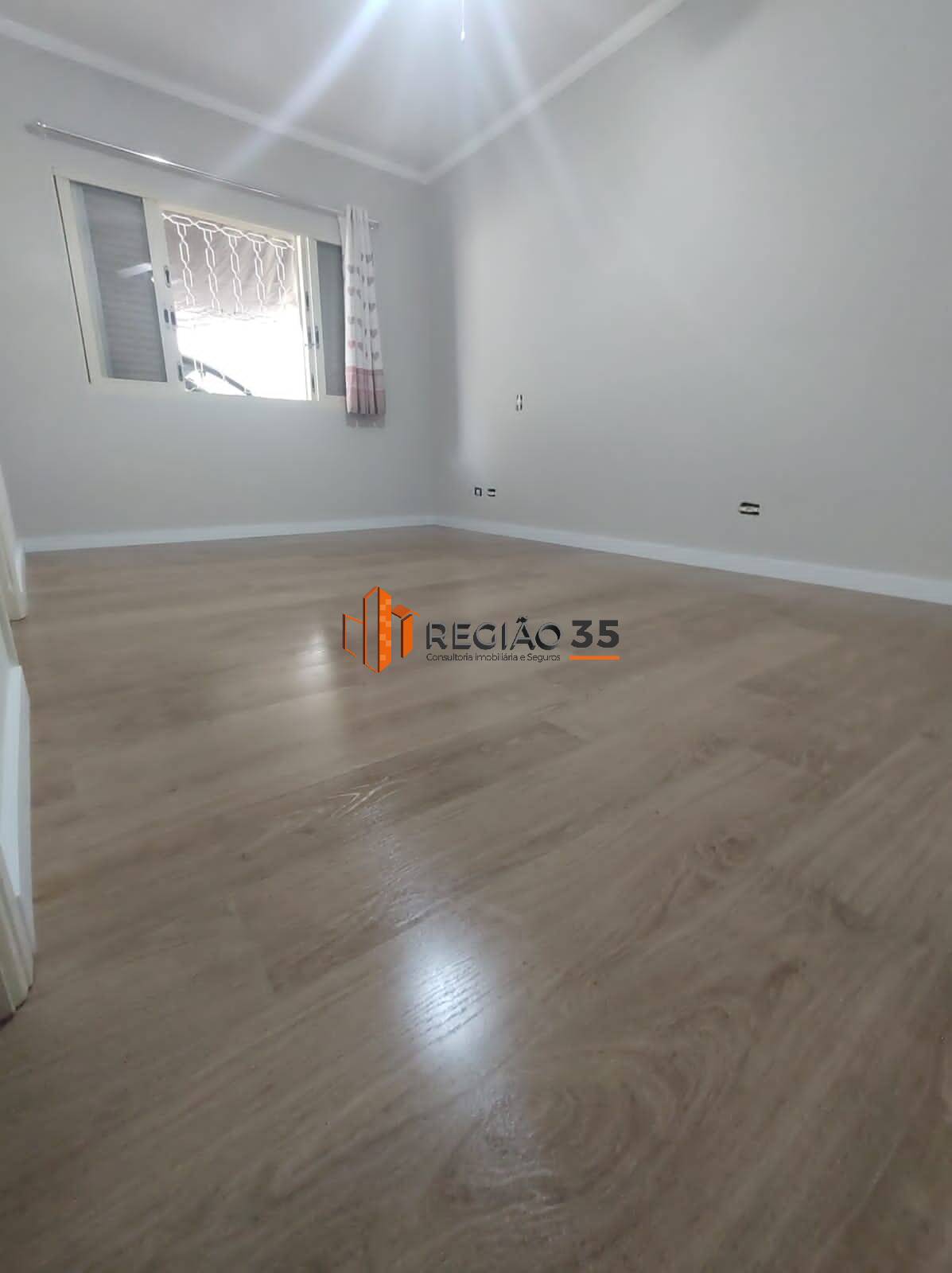 Casa à venda com 2 quartos, 90m² - Foto 10