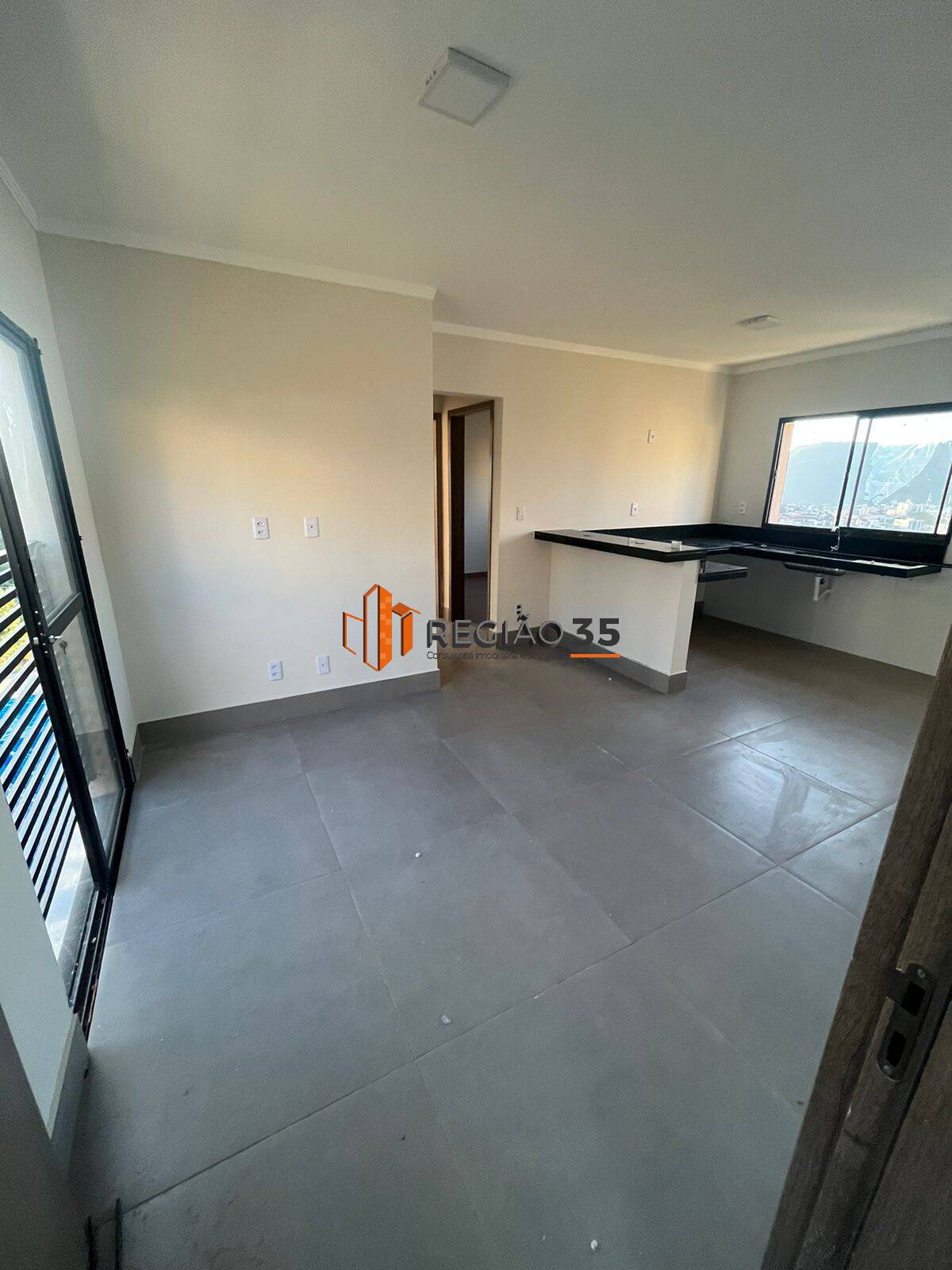 Apartamento à venda com 2 quartos, 52m² - Foto 4