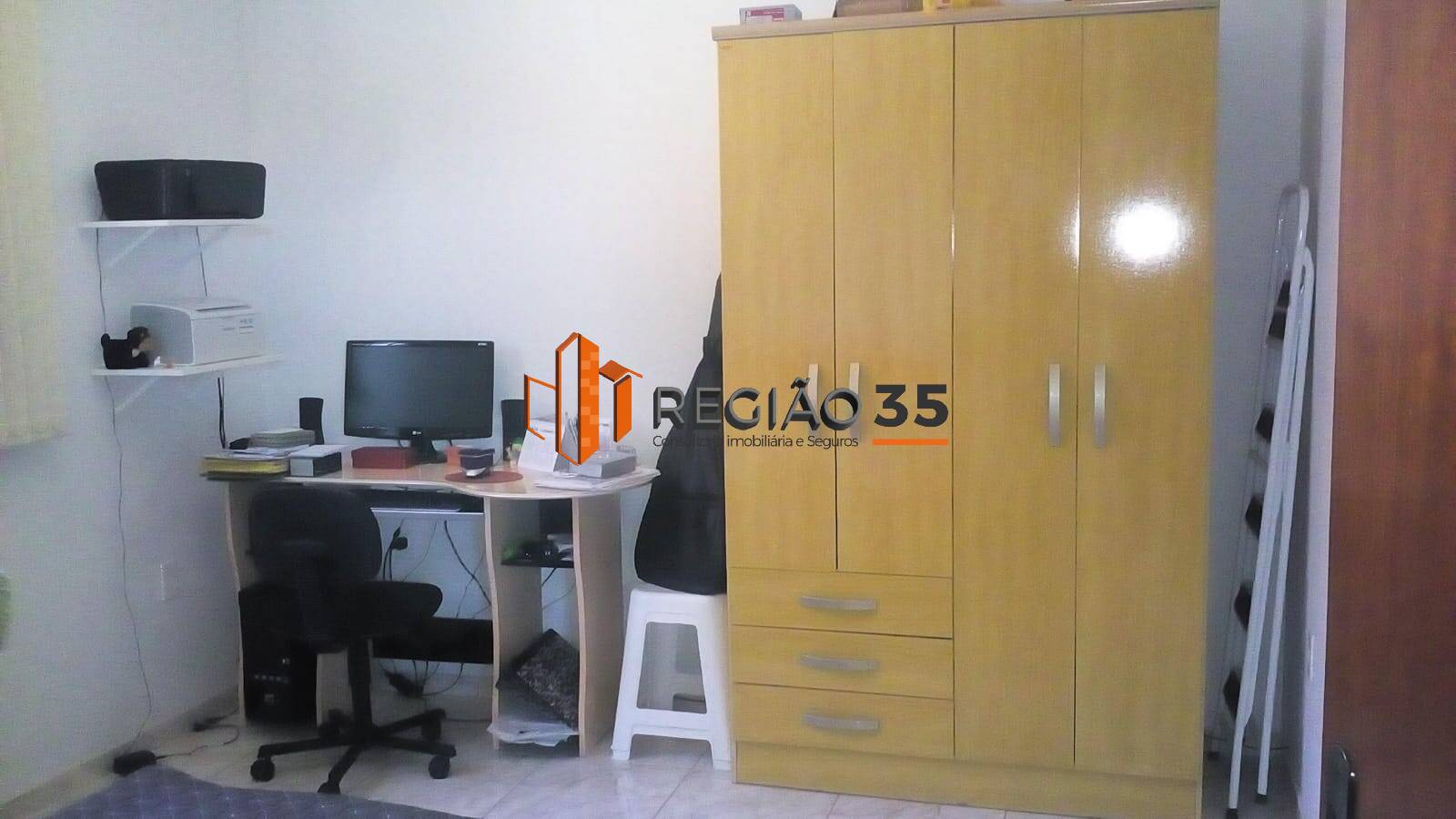 Casa à venda com 2 quartos, 70m² - Foto 11