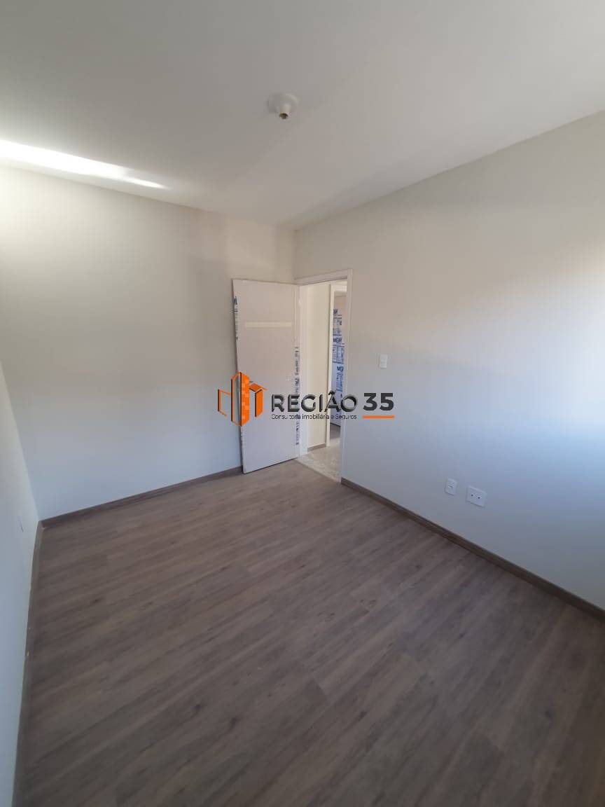 Apartamento à venda com 2 quartos, 60m² - Foto 7