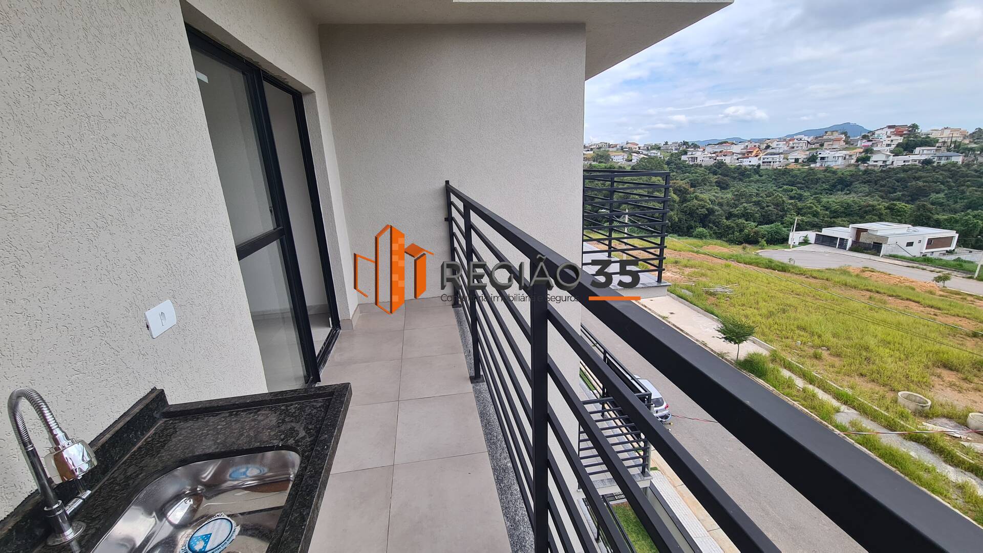 Apartamento à venda com 2 quartos, 60m² - Foto 5