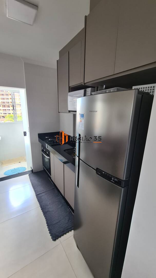 Apartamento à venda com 2 quartos, 70m² - Foto 7