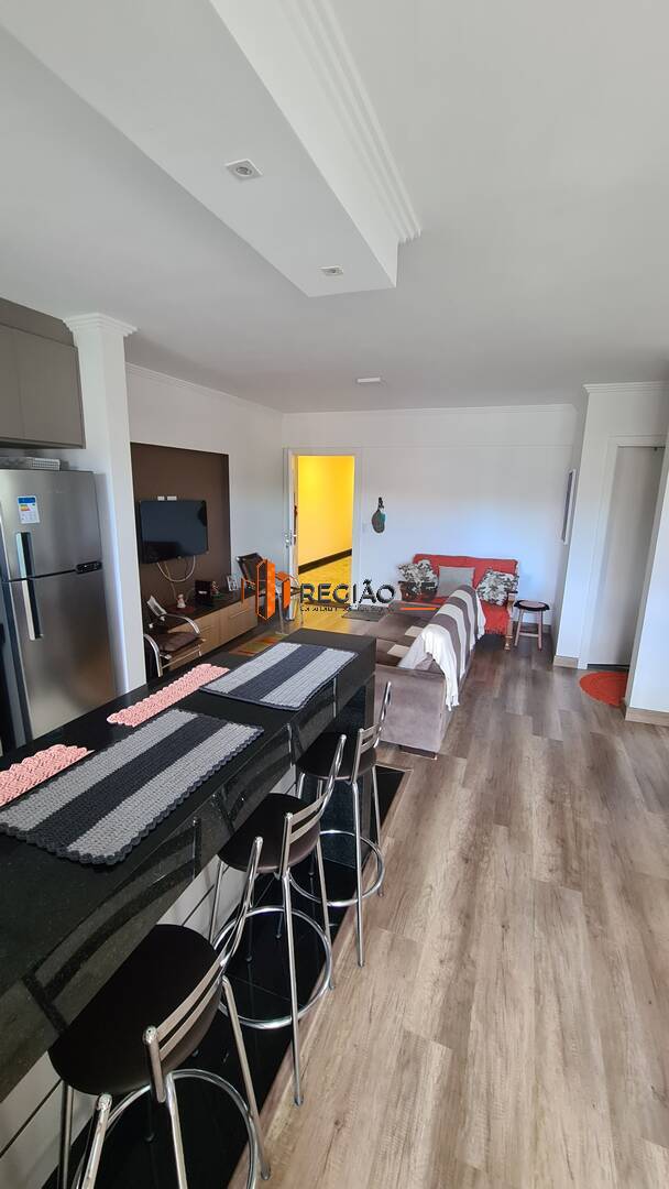 Apartamento à venda com 2 quartos, 70m² - Foto 10