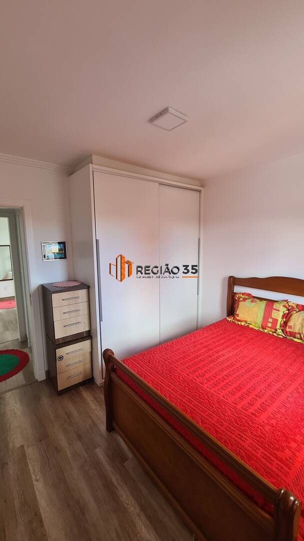 Apartamento à venda com 2 quartos, 70m² - Foto 13