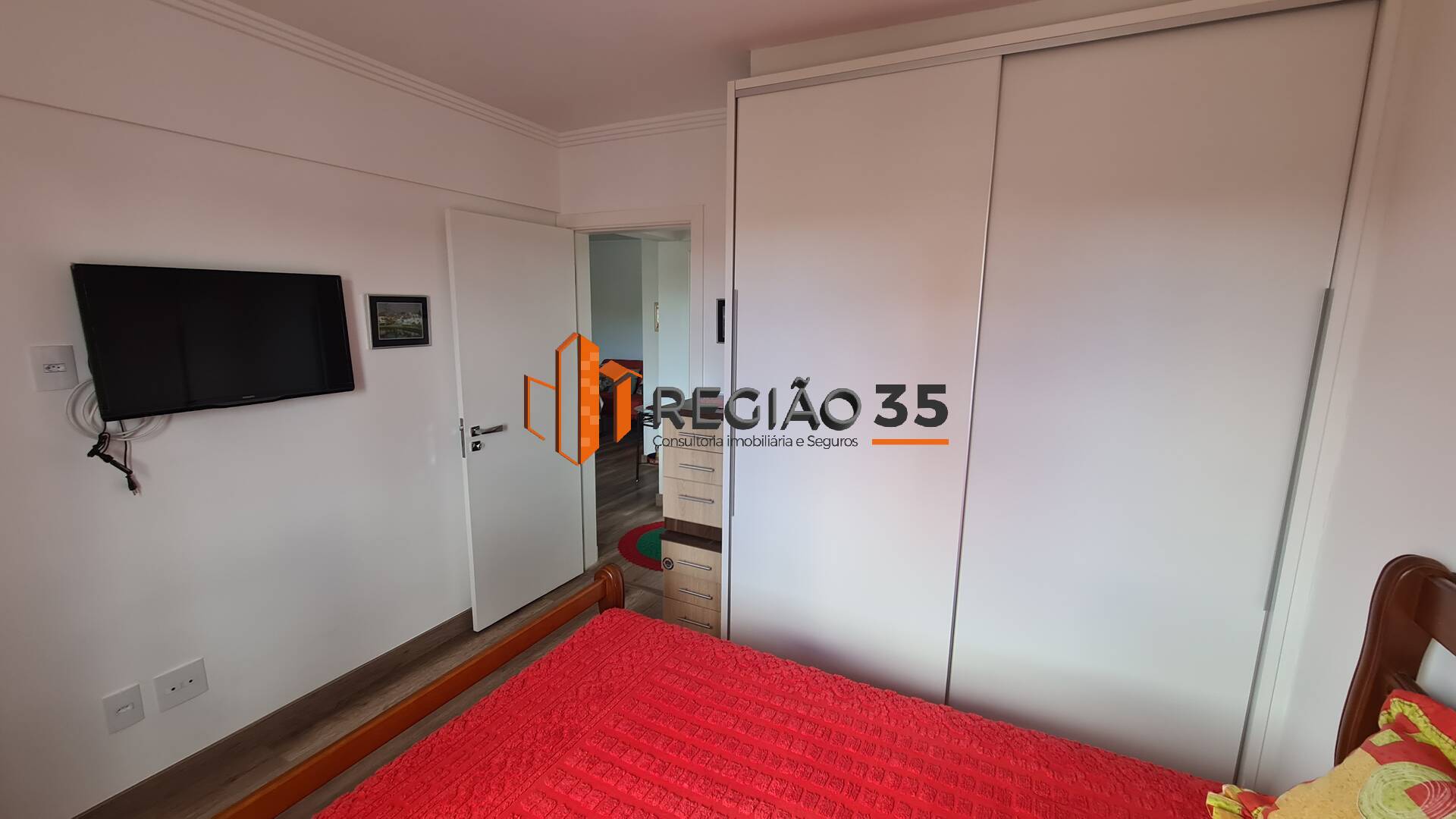 Apartamento à venda com 2 quartos, 70m² - Foto 15