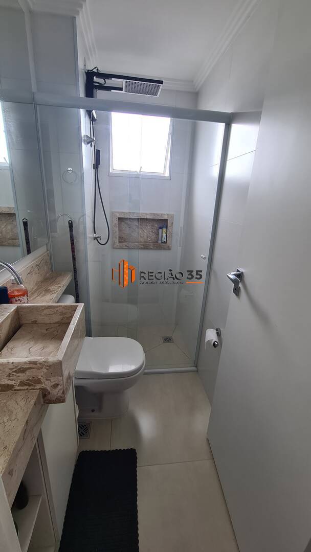 Apartamento à venda com 2 quartos, 70m² - Foto 17