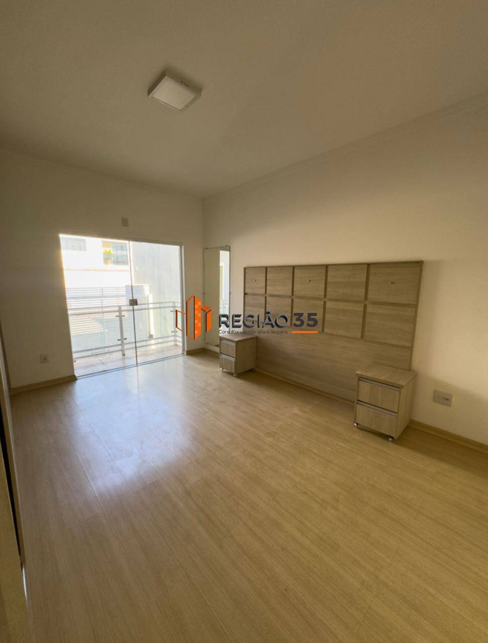 Casa à venda com 3 quartos, 243m² - Foto 20