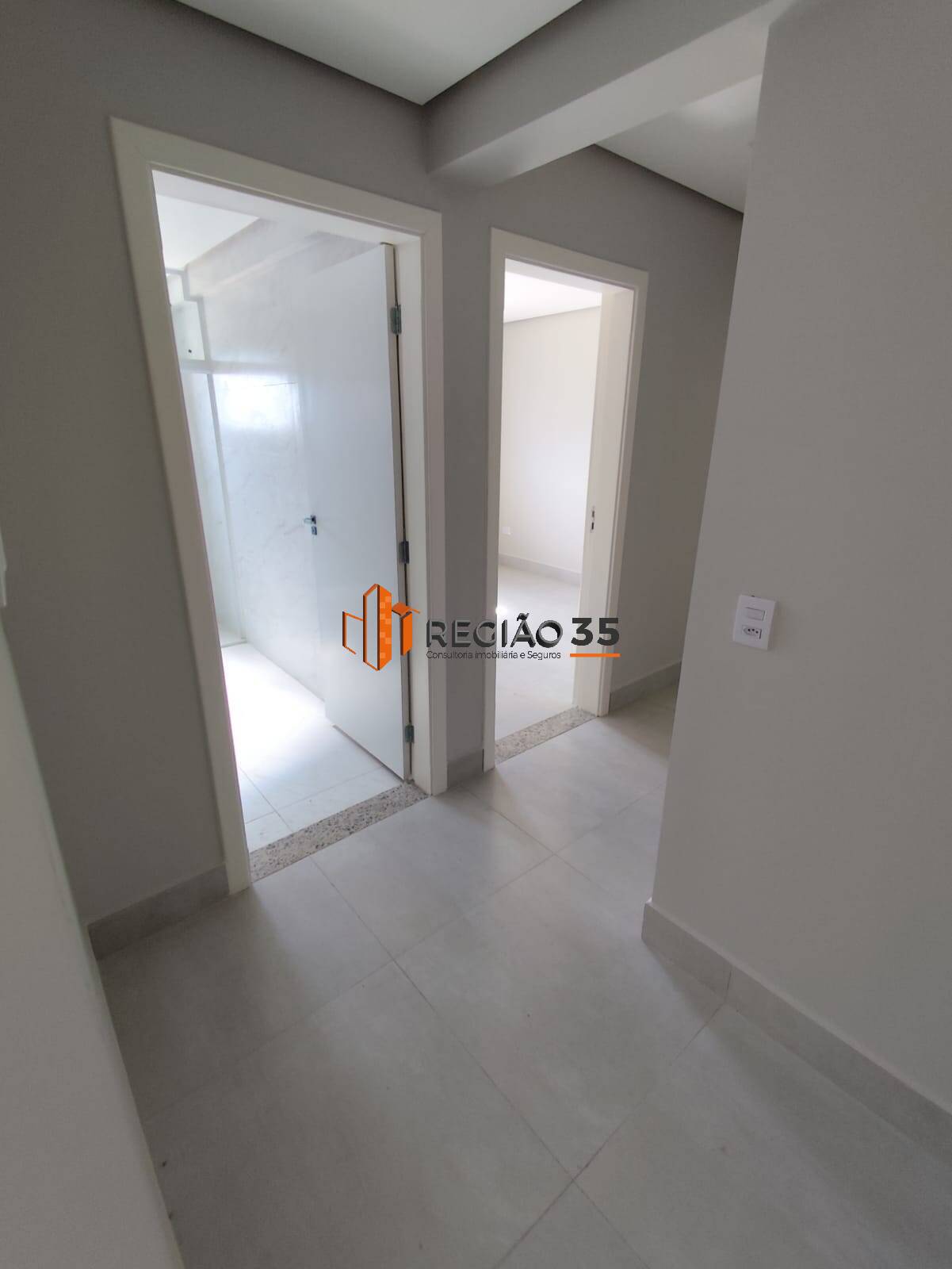 Apartamento à venda com 3 quartos, 109m² - Foto 5