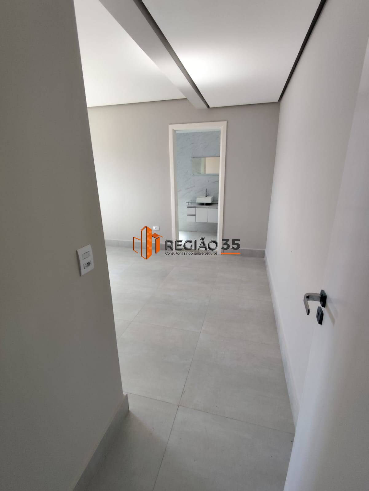 Apartamento à venda com 3 quartos, 109m² - Foto 12