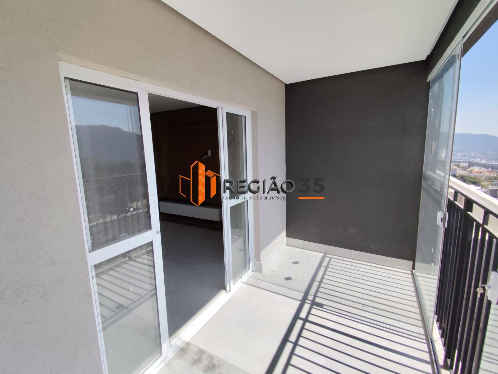 Apartamento à venda com 3 quartos, 109m² - Foto 9