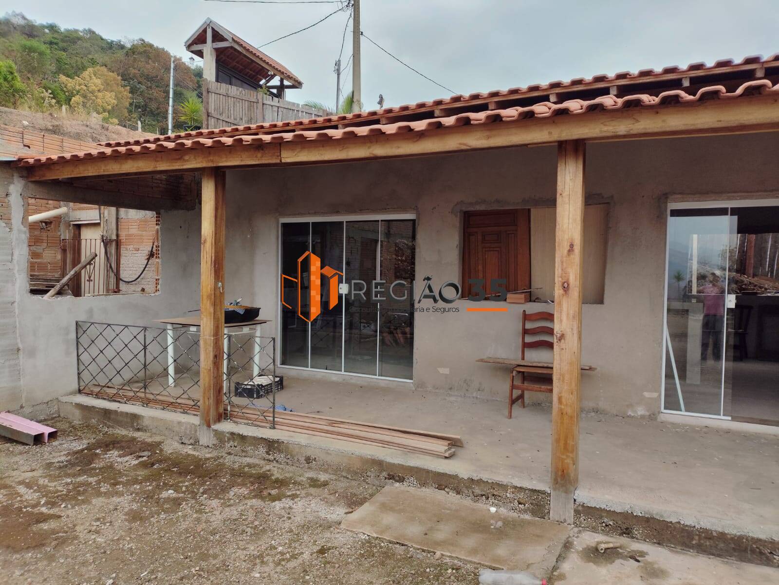 Fazenda à venda com 4 quartos, 146m² - Foto 2