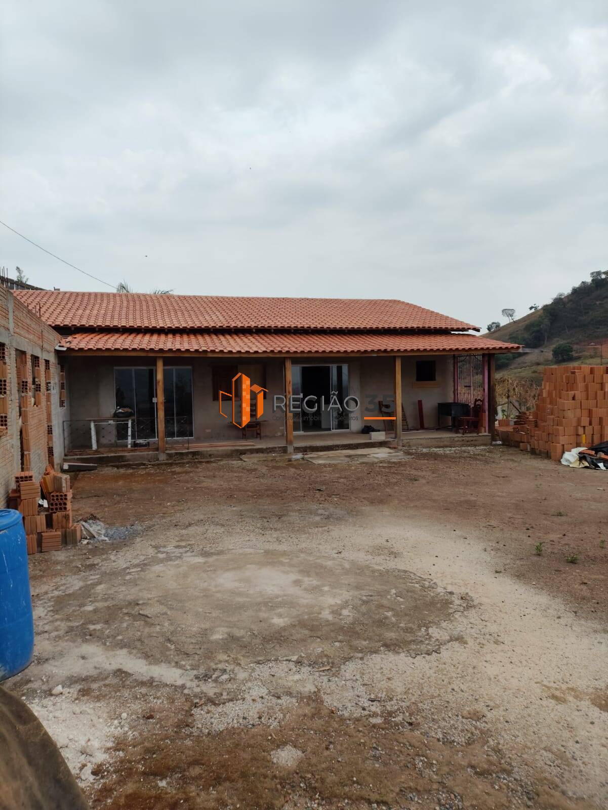 Fazenda à venda com 4 quartos, 146m² - Foto 3