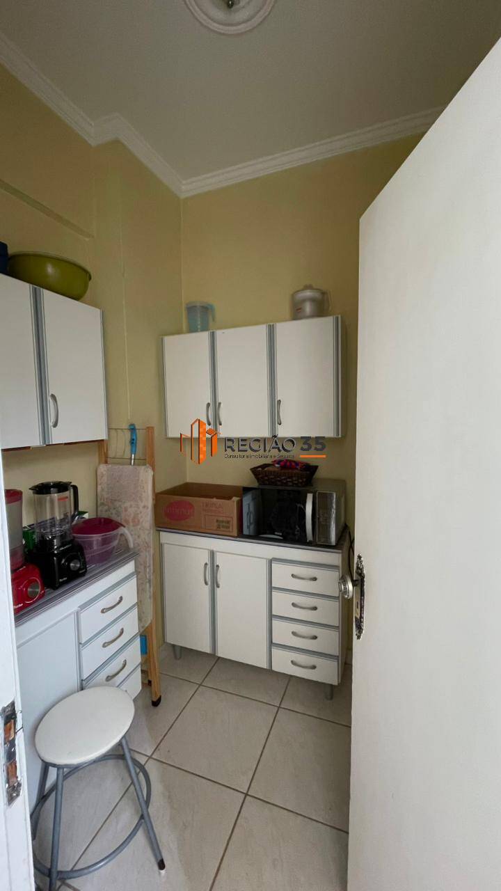 Apartamento à venda com 3 quartos, 117m² - Foto 7