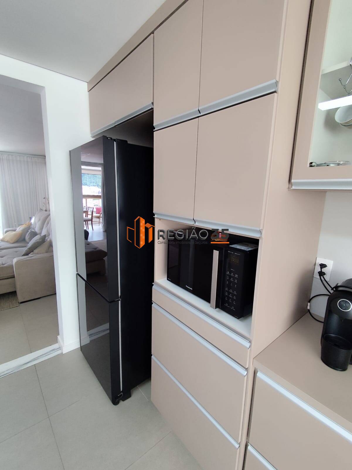 Apartamento à venda com 3 quartos, 150m² - Foto 25